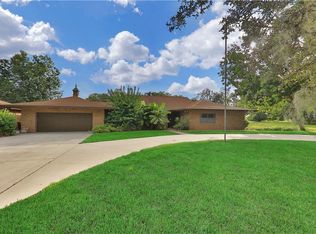 10 Bogey Dr, Winter Haven, FL 33881