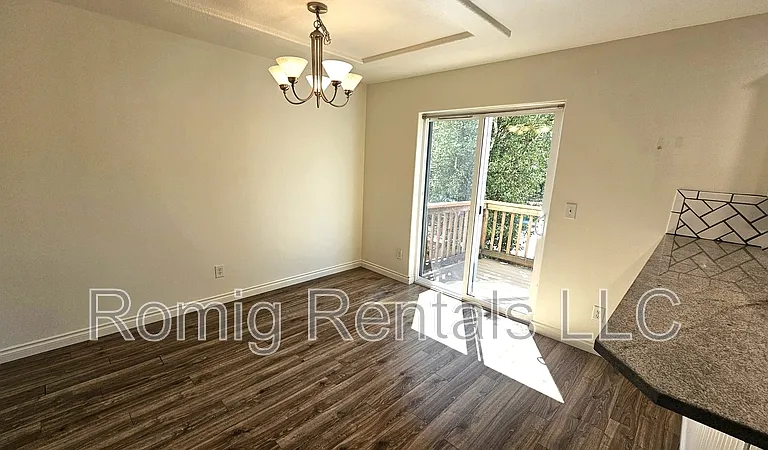 1817 NE 88th Cir #1 — Photo 4