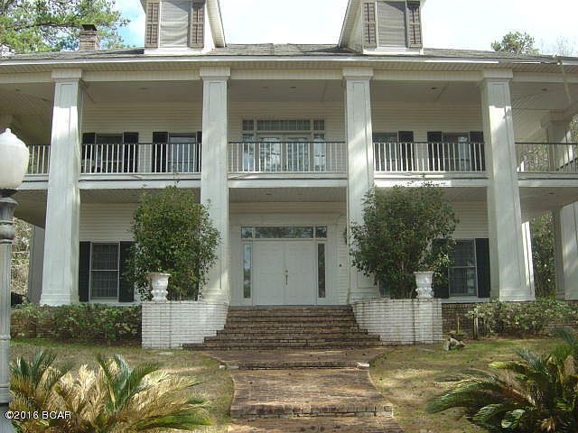 1st image of 3127 Club Dr