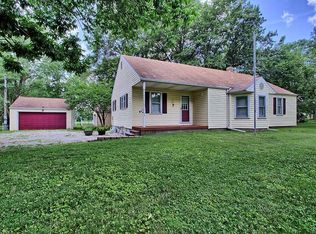 3103 Foote St, Bunker Hill, IL 62014