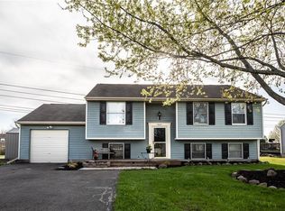 7807 Anadale Ln, Liverpool, NY 13090