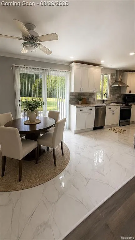 2 bed, 1.5 bath, 1100 sqft, $2,100 — Photo 4