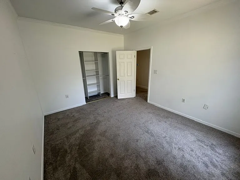 83 Lake Lorraine Cir — Photo 20