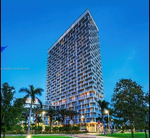 2000 Metropica Way Photo 1