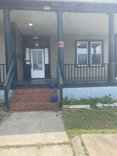 1708 N Main St #B Photo 1