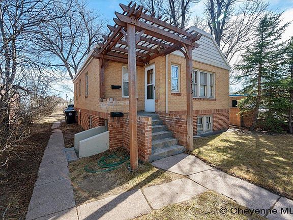3rd image of 1813 E 19th St