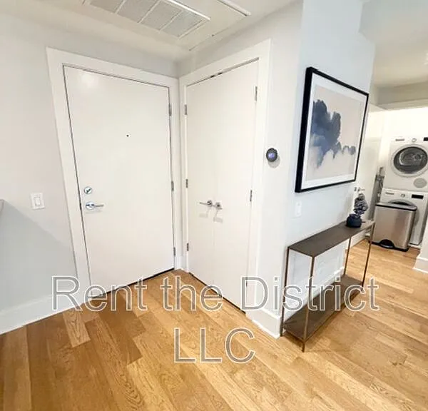 2926 Porter St NW #107 — Photo 10