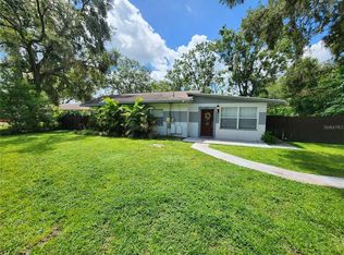 11107 Riverview Dr, Riverview, FL 33578