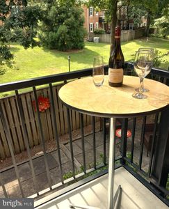 2918 S Buchanan St APT A2, Arlington, VA, 22206