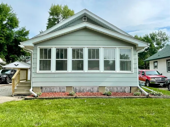821 E 5th St, Spencer, IA 51301