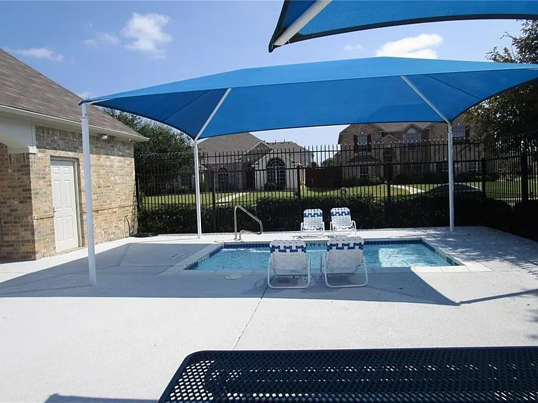 7312 High Point Dr — Photo 32