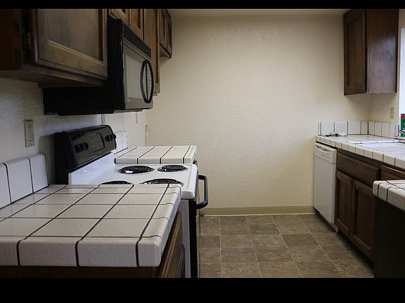 5th image of 3700 Watt Ave #20