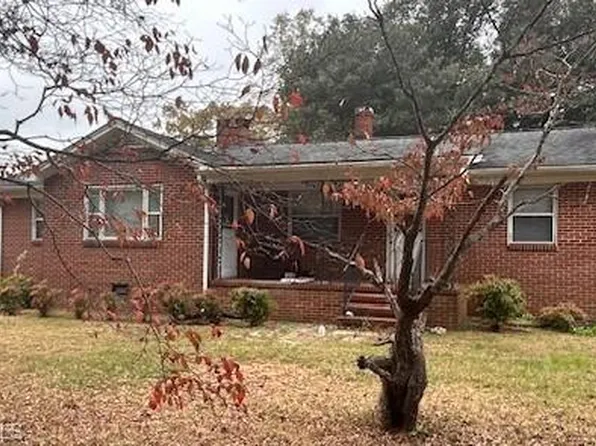 7067 McLeansville Rd, Browns Summit, NC 27214