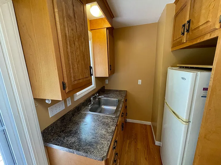 85 Brentwood Dr — Photo 18