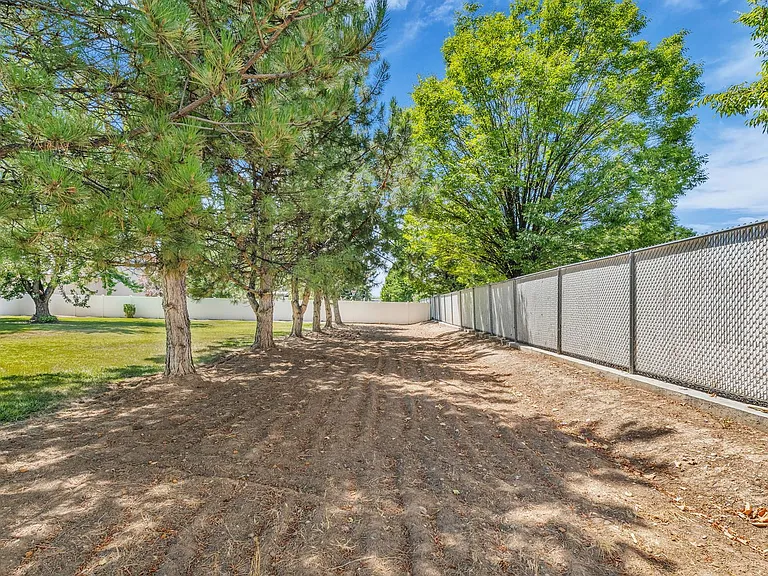 1468 W Flint Meadow Dr — Photo 56
