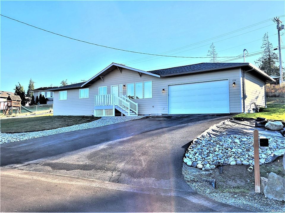 1st image of 234 Fairview St