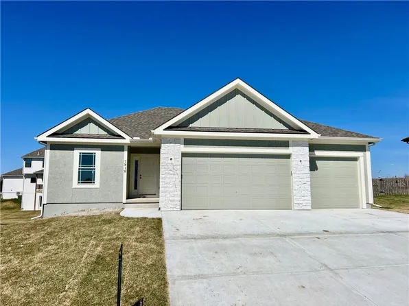 7818 NE 106th Ter, Kansas City, MO 64157