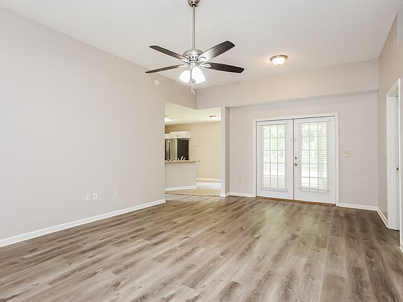 5th image of 11141 Coldfield Dr