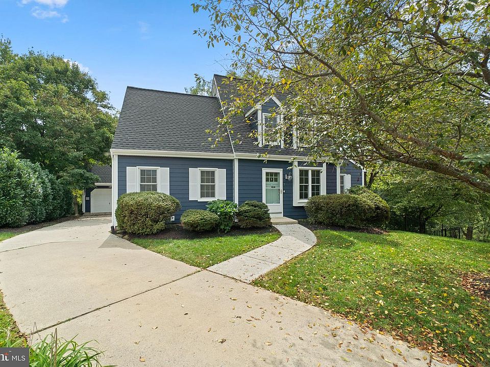 1st image of 7 Eastern Cir