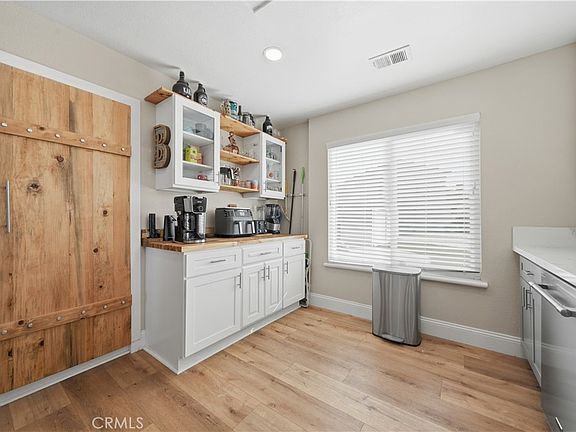 4th image of 37475 Cole Creek Ct