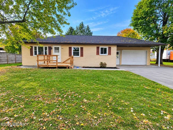 1855 Fairlawn Ave, Cogan Station, PA 17728