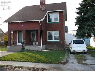 1st image of 1011 Lasalle St