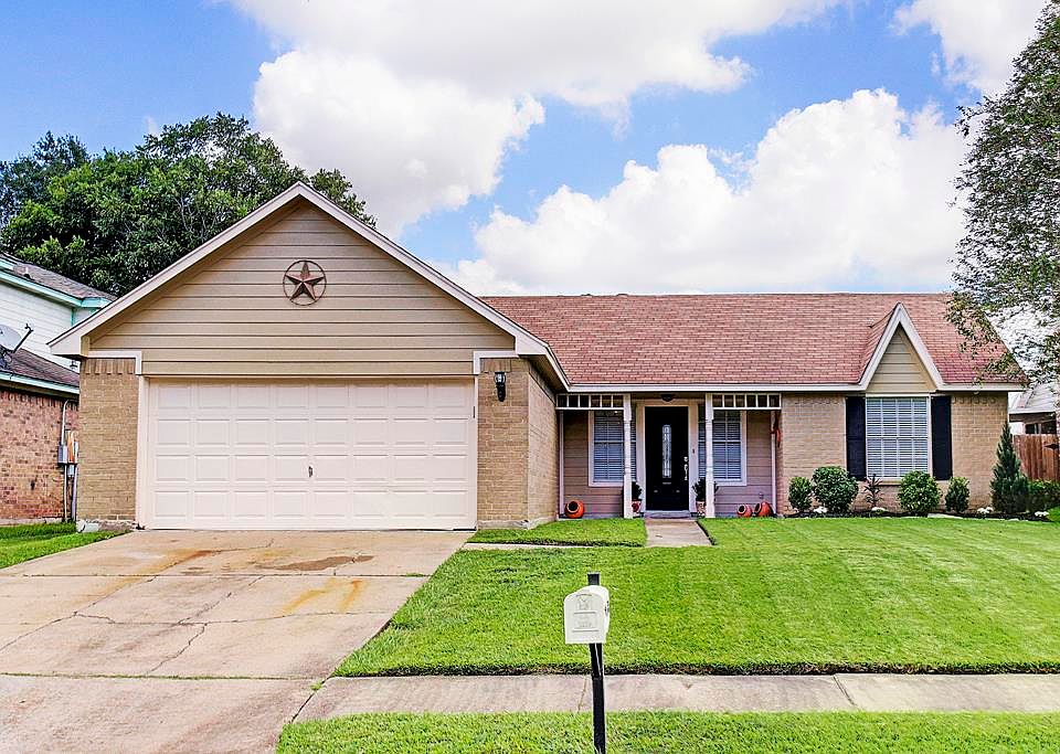 1st image of 3703 Sunshine Ln