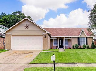 3703 Sunshine Ln, Pasadena, TX 77505