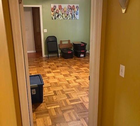 5th image of 83 Waterman Ave