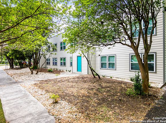 2nd image of 503 W Kings Hwy #205