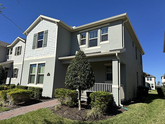 3rd image of 9622 Lost Grove Cir