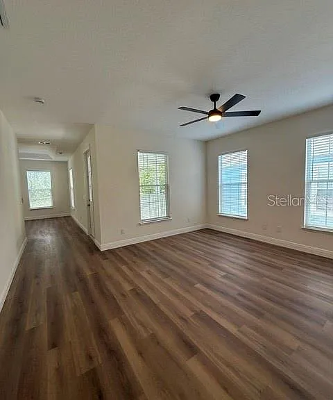 912 Waterside Dr — Photo 14