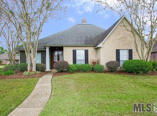 4927 Autumn Brook Dr, Baton Rouge, LA 70817