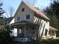1st image of 18 Woodlawn Ave