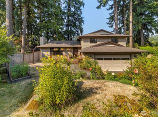 2413 Lisa Ln, Bellingham, WA 98229