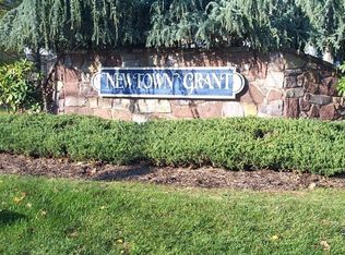 24 Sparrow Walk, Newtown, PA 18940