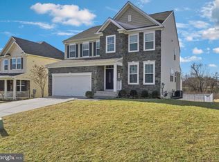 422 Cloverly Forest Dr, Silver Spring, MD 20905