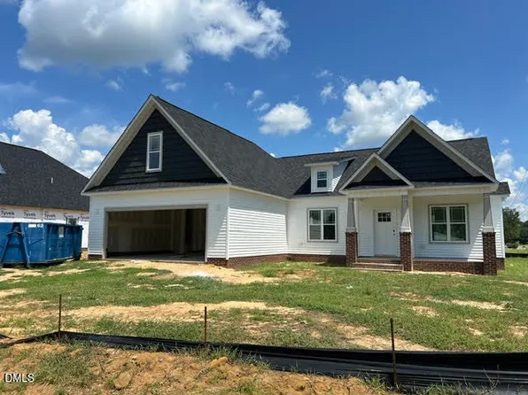 100 Bernie Dr, Selma, NC 27576