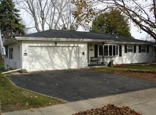 7316 Voss Pkwy, Middleton, WI 53562