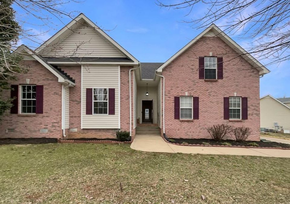 1st image of 894 Glen Ellen Way