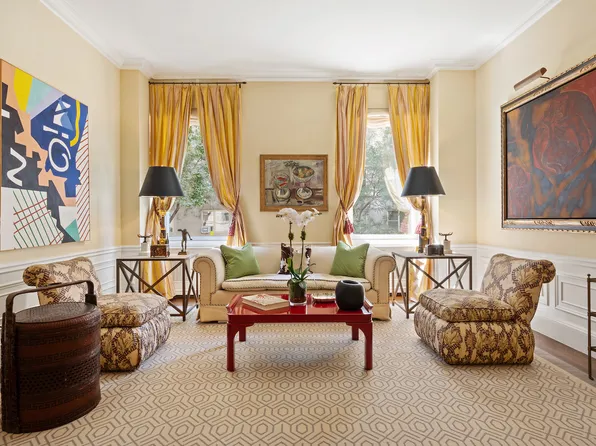 950 5th Avenue image 3 of 16