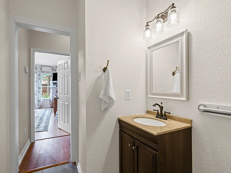 1475 Applewood Dr — Photo 18