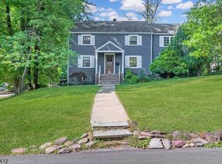30 Bowers Rd, Caldwell, NJ 07006