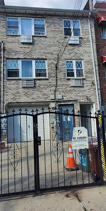 1st image of 859 E 223rd St