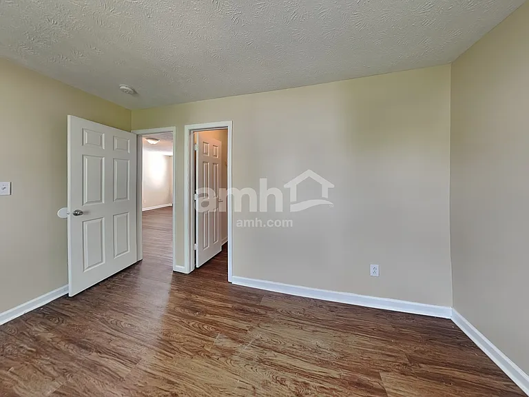 11540 Glenn Abbey Ln — Photo 20