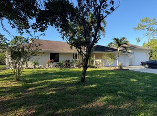 8264 Palomino Dr, Lake Worth, FL 33467