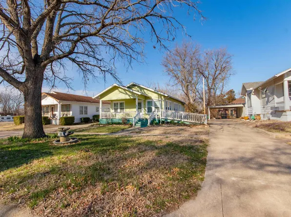 311 N School St, Eureka, KS 67045