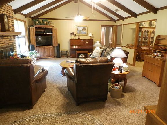 Family Room - Plenty Sun