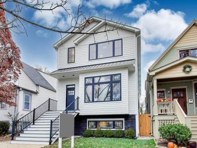 2146 W Summerdale Ave, Chicago, IL, 60625