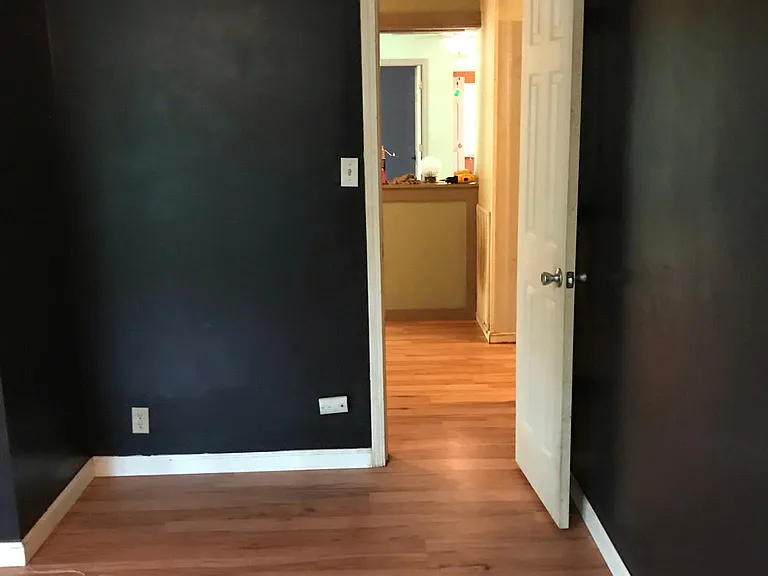 210 Kennedy Rd — Photo 59